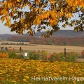 Herbstliche Gartenidylle auf dem Ellenberg mit Blick auf Altenhagen