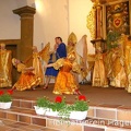 Folkloregruppe Yarmarka aus Perm in Rußland in der alten Kirche