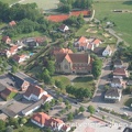 Gellenbeck, Natruper Straße, Kirche und Sportanlage Im Stern