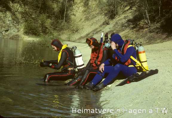 Rettungstaucher der DLRG tauchten 1981  im Silbersee
