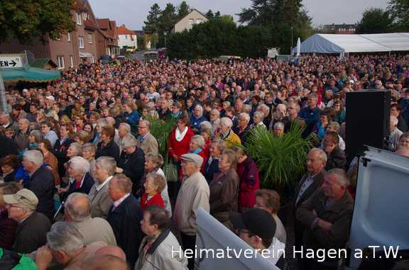 Sehr viele Besucher auf dem 400 sten Ferkelmarkt in Hagen a.T.W.