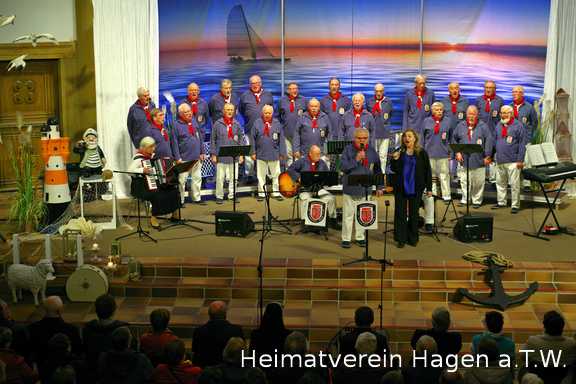 KAB-Shanty-Chor in der ehemaligen Kirche Hagen a.T.W.